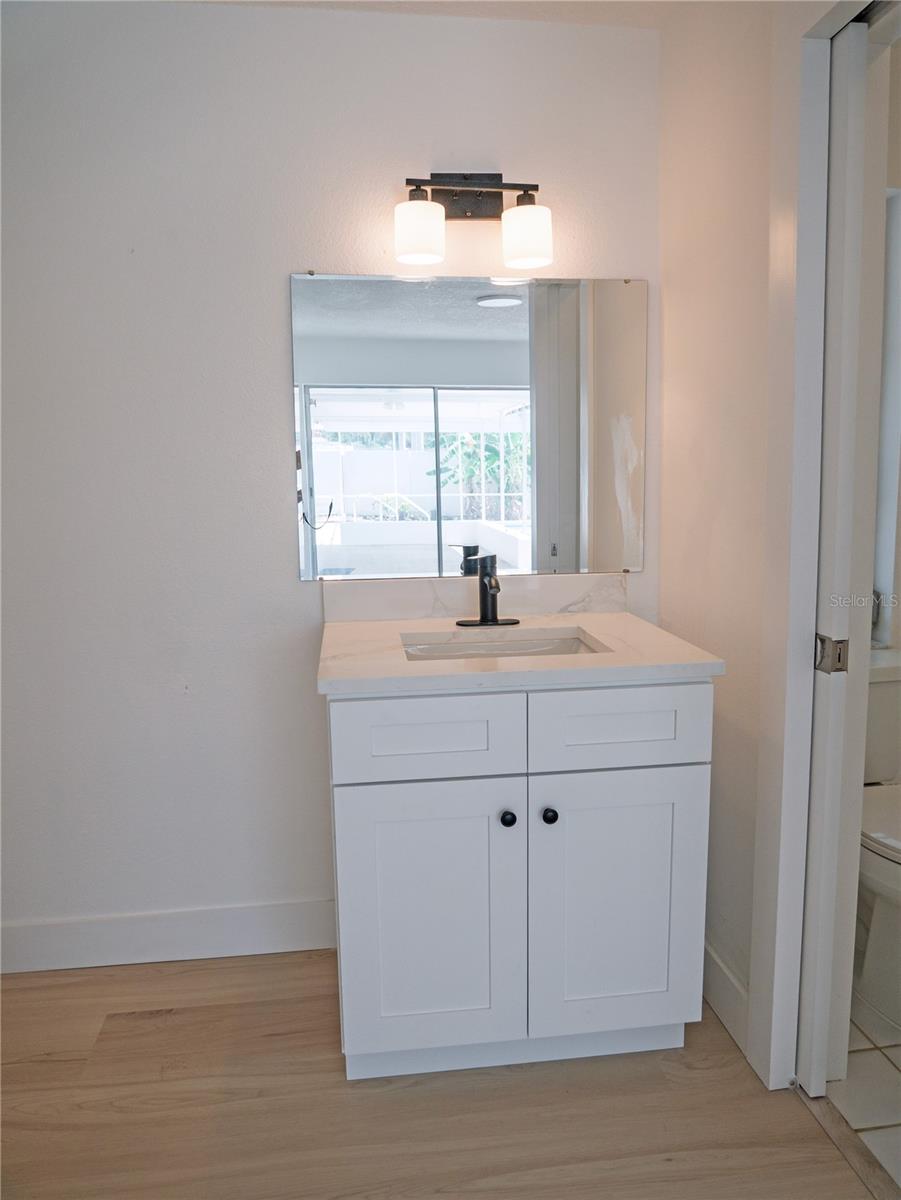 In-Law Suite Full Bathroom