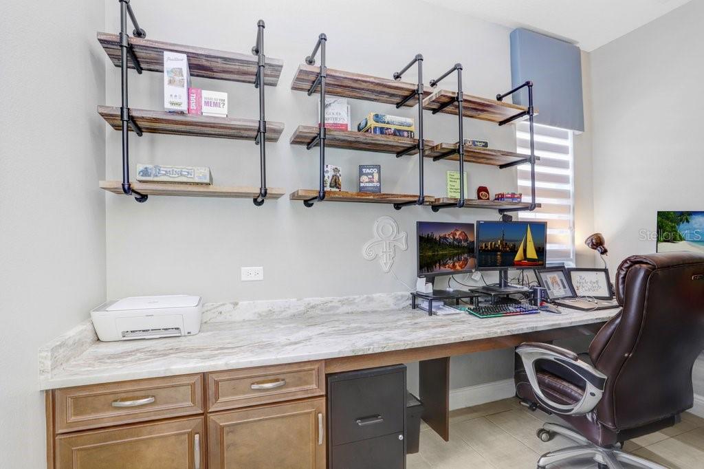 Flex/Home Office off Dinette