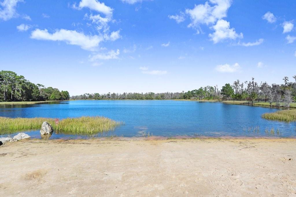Community Park, Lake & Walking Trail