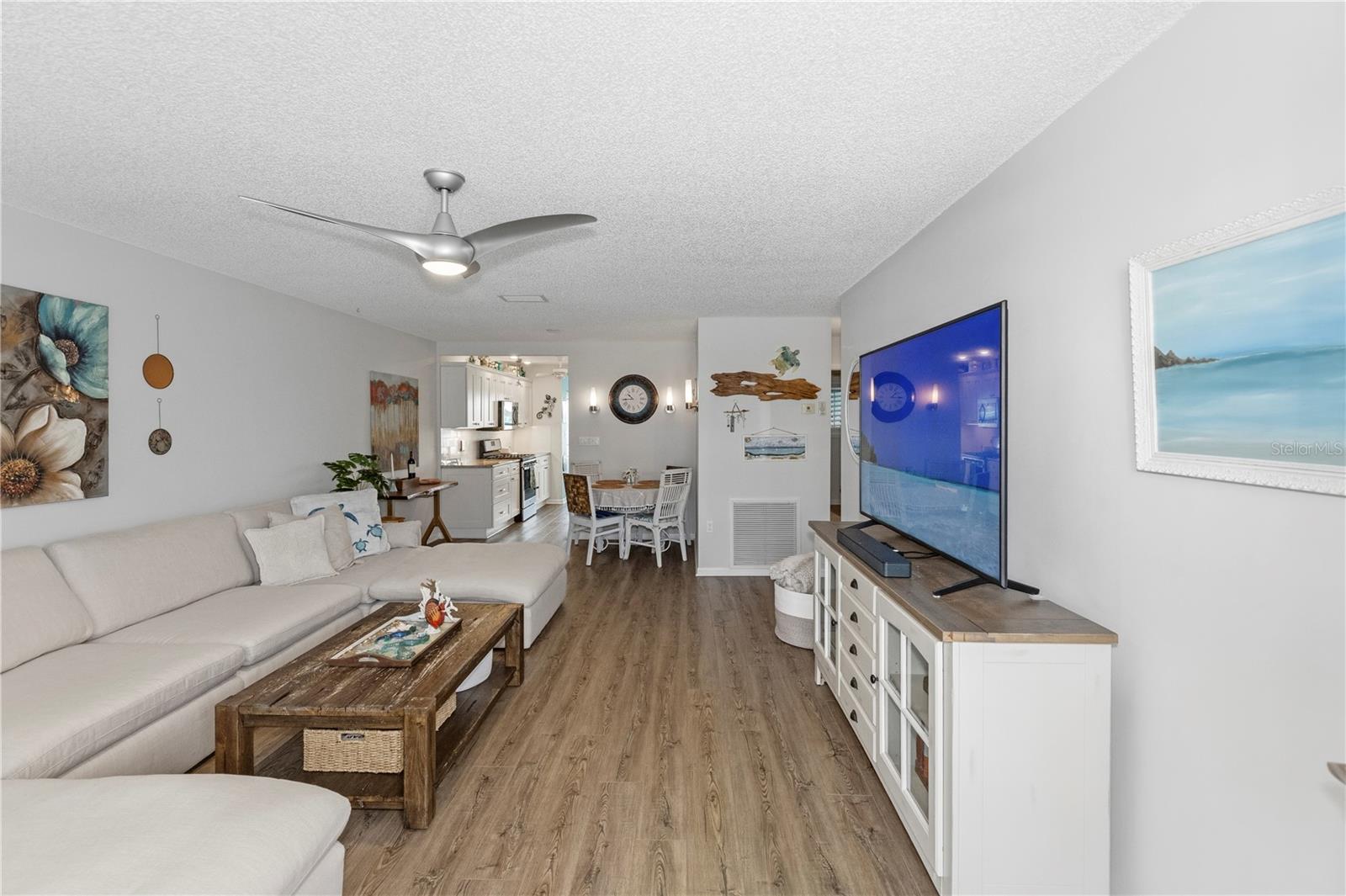 Open concept floor plan
