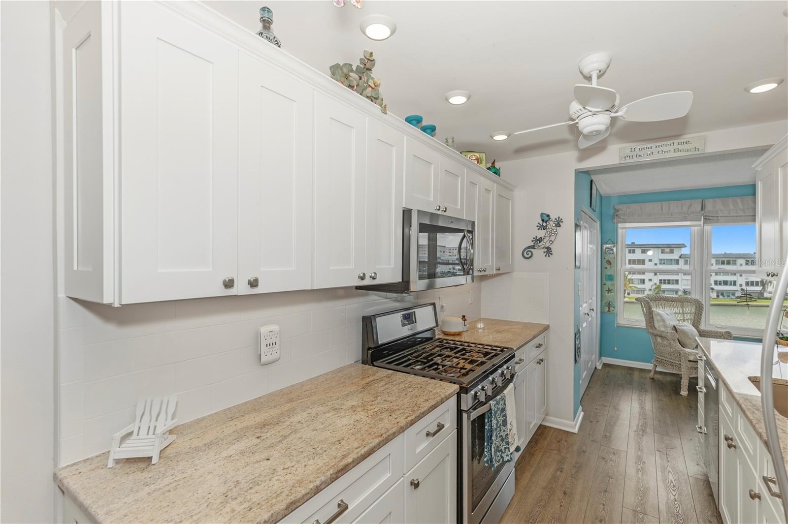 Kitchen has newer cabinets, counter tops and appliances