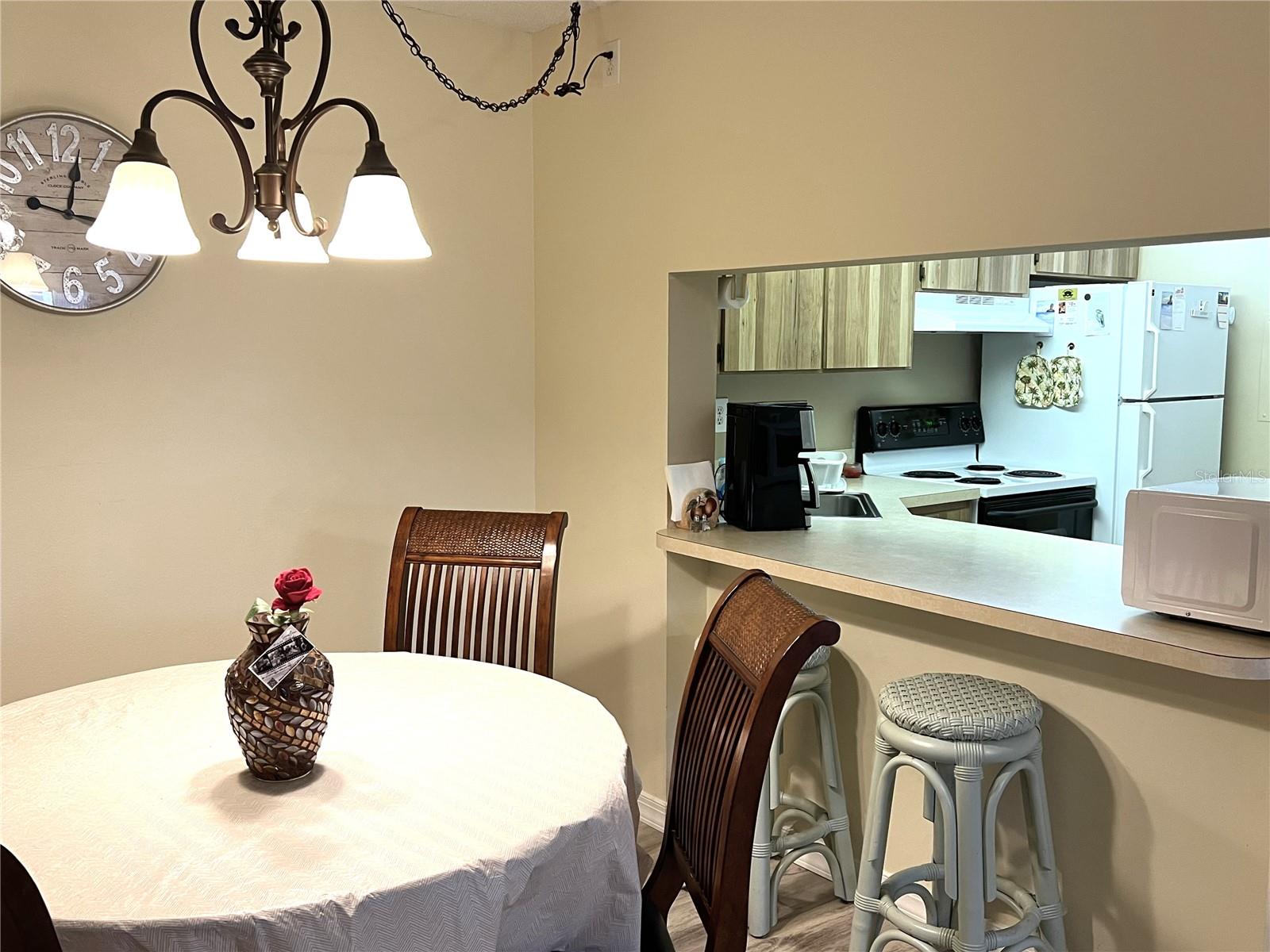 DINING ROOM W/PASS THRU TO KITCHEN