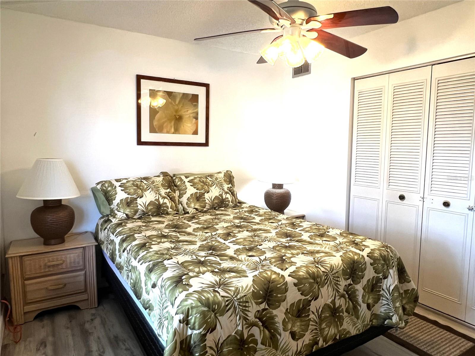GUEST BEDROOM W/FAN LIGHT