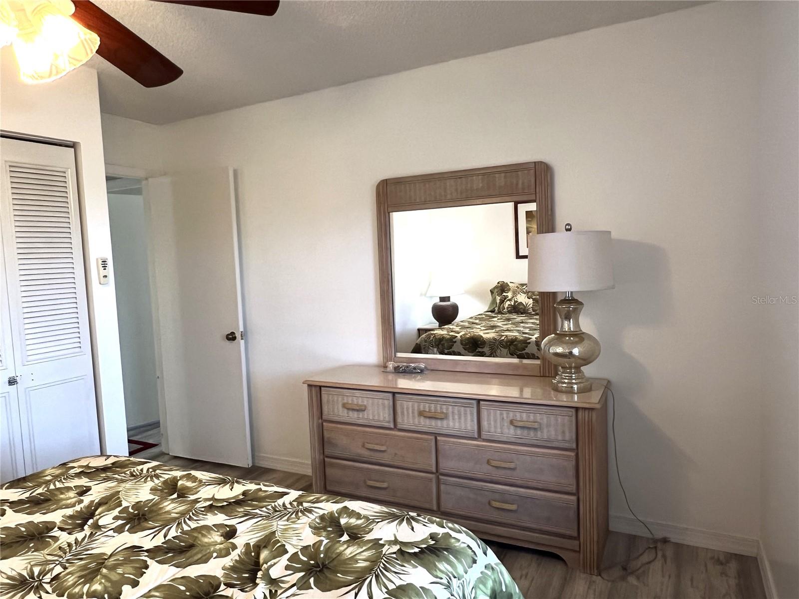 NICE LIGHT WOOD FURNITURE GUEST BDRM