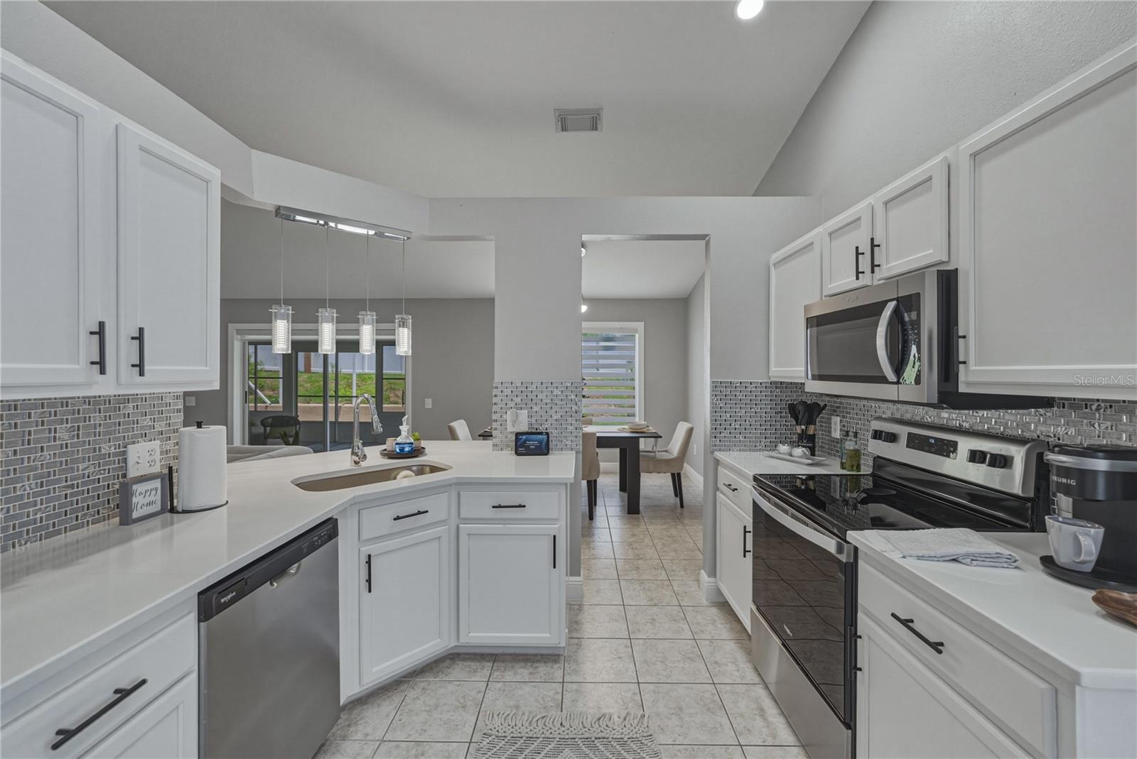 Kitchen w/Stainless Steel Appliances