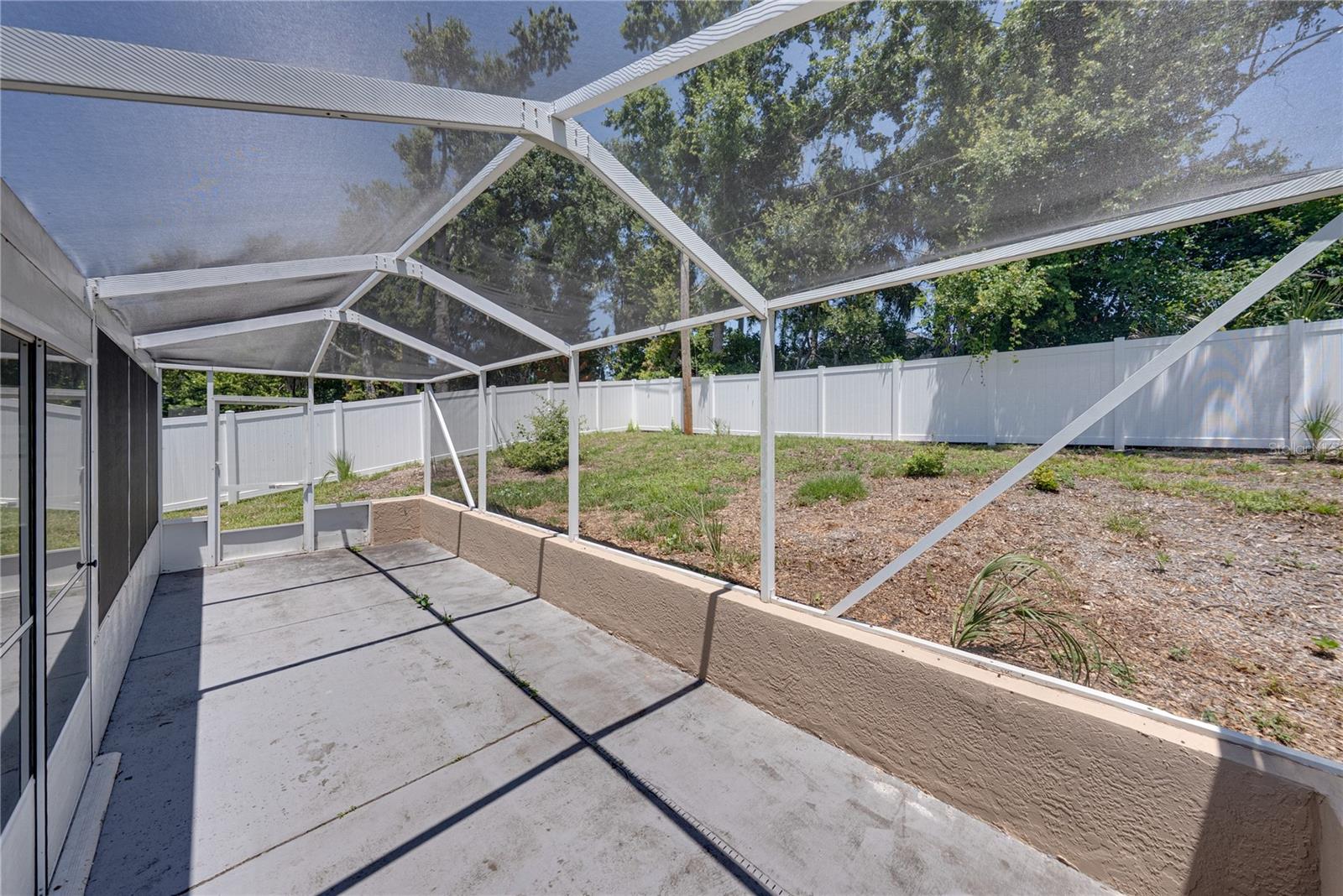 Birdcage Screened Patio