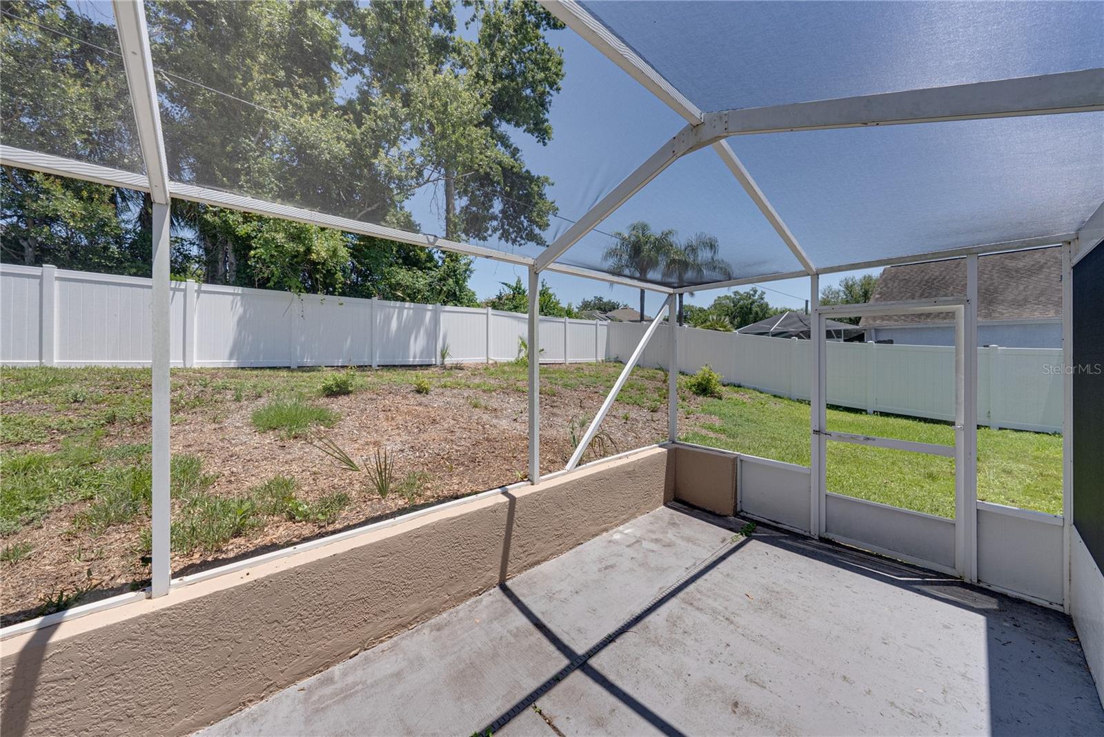 Birdcage Screened Patio