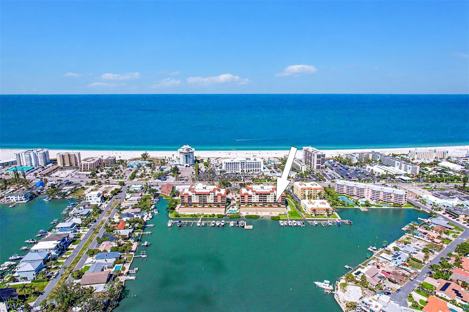 Building with Bay & Ocean/Beach View