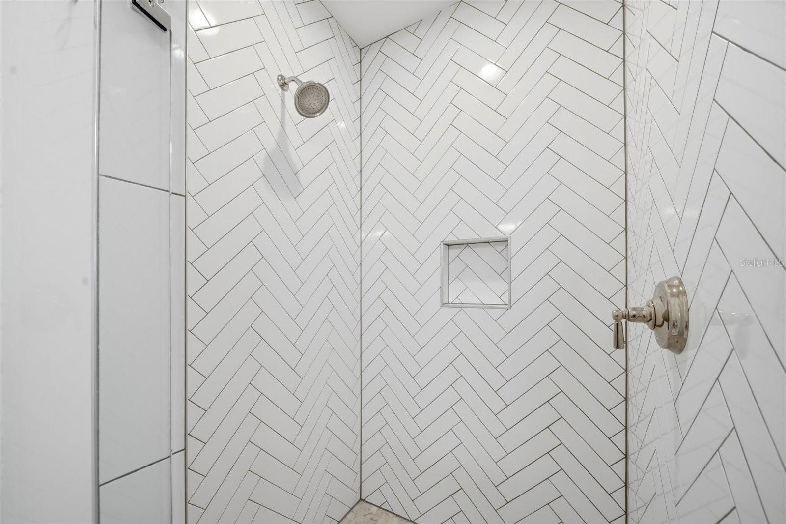third bedroom en-suite shower bath
