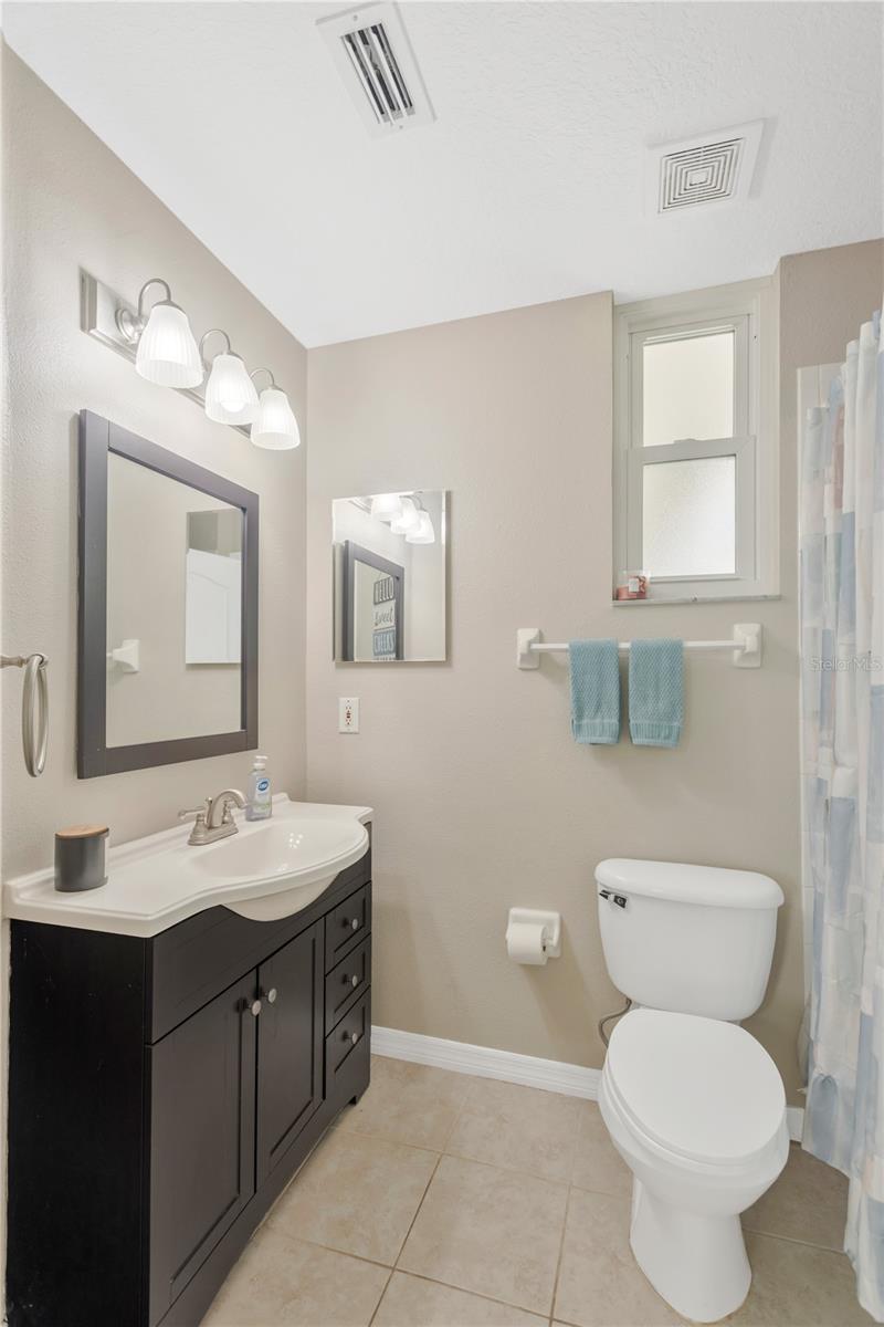 2nd Full Bathroom