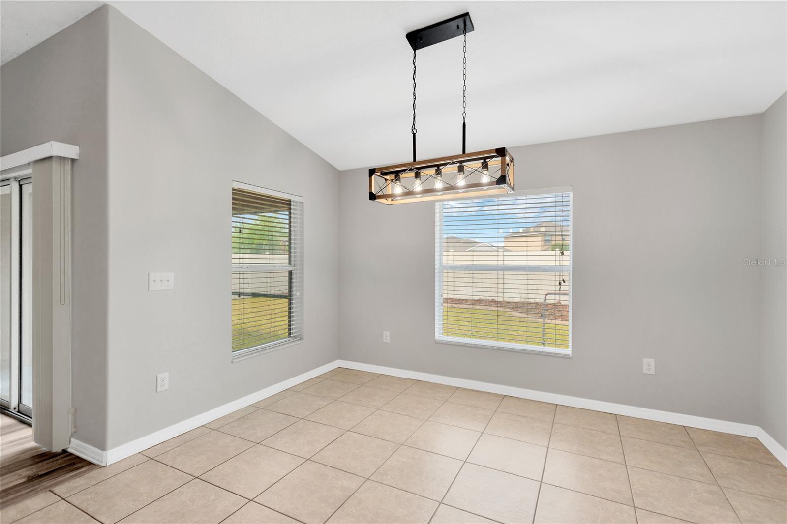 Breakfast Room/Dining Room
