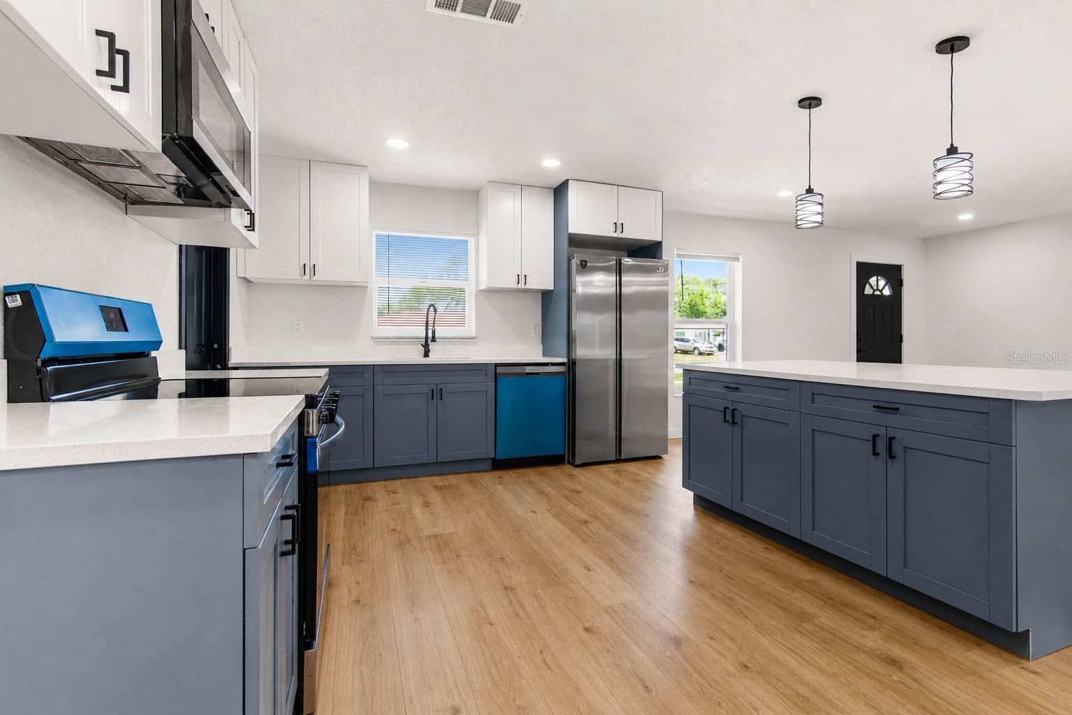 Fully renovated kitchen