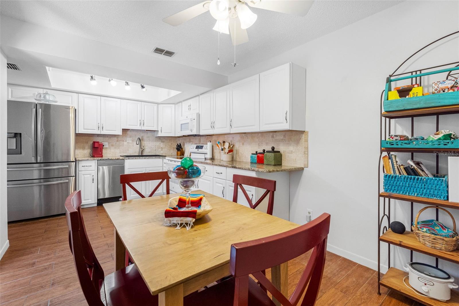 Dining Area in Kitchen