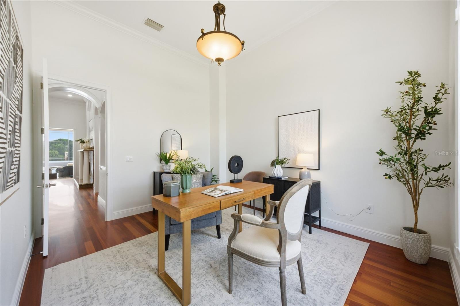 Separate office/den