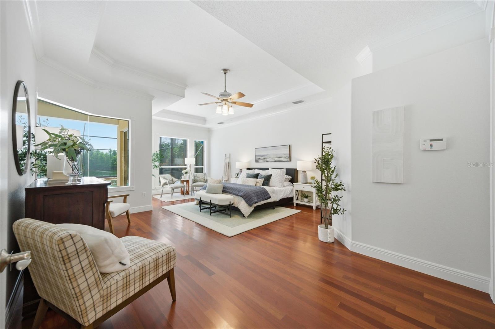18' x 27' Primary Bedroom