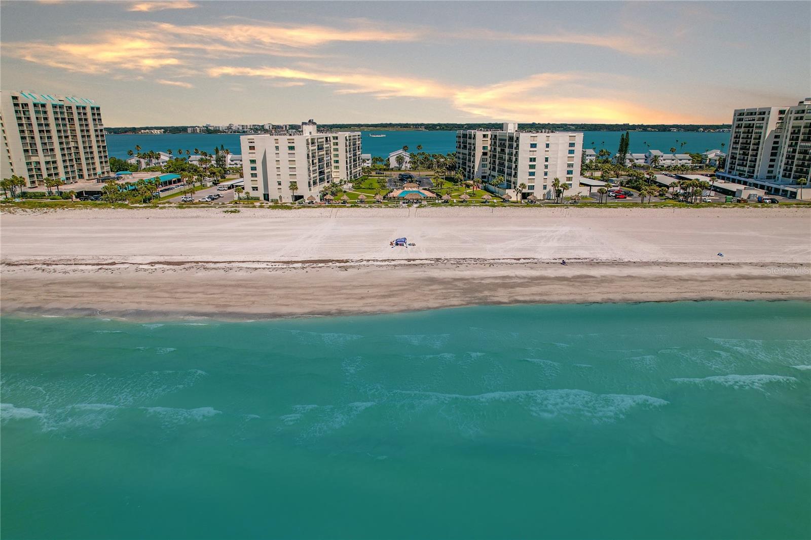 WELCOME TO SOUTH BEACH!
