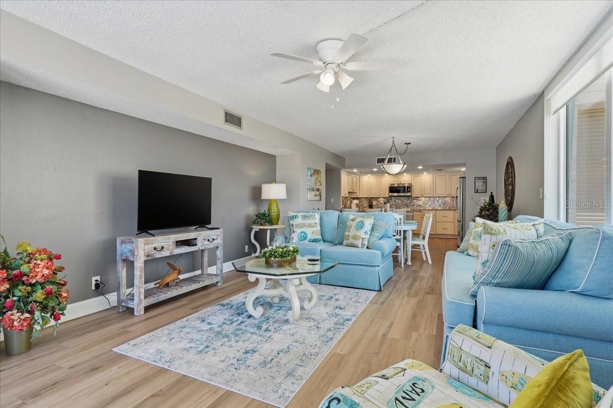CAN BE SOLD FULLY FURNISHED!