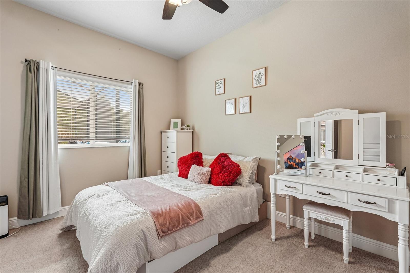 2nd bedroom 1st floor