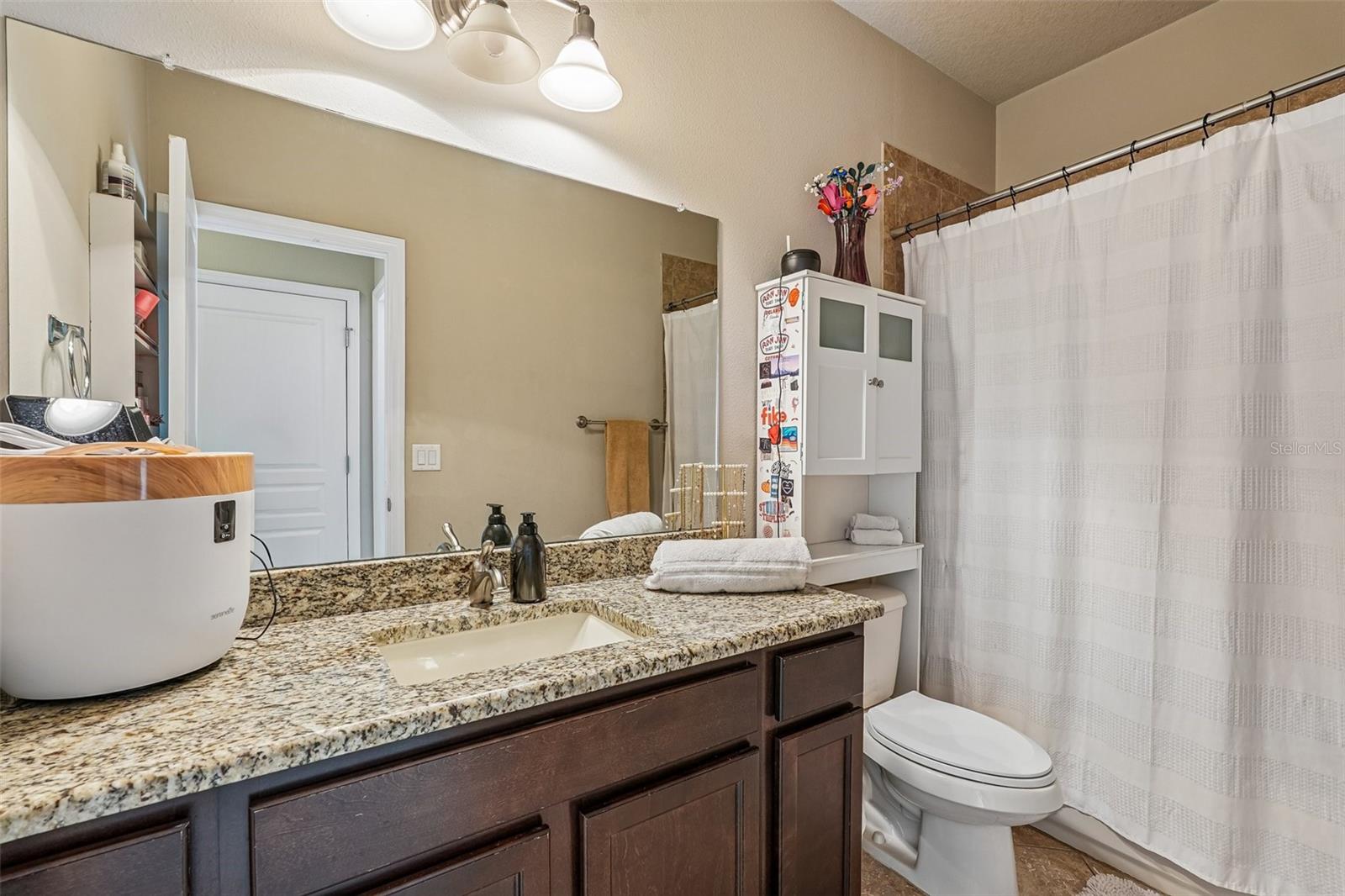 2nd bathroom 2nd floor