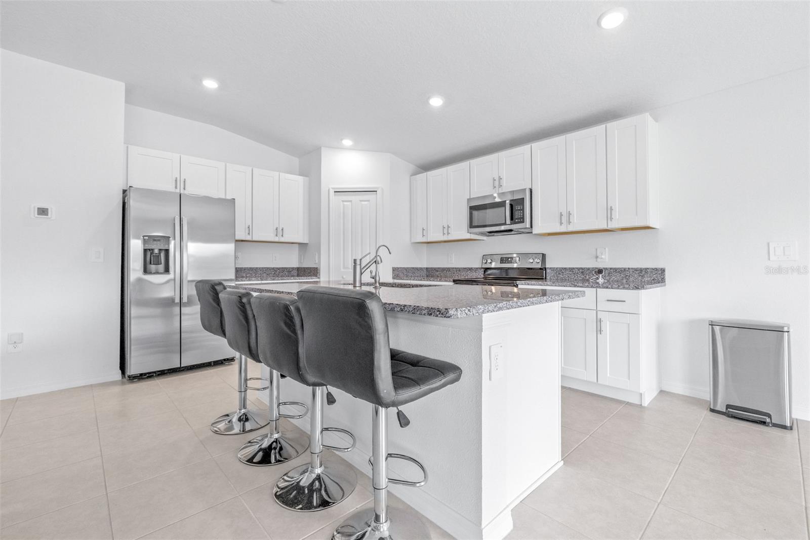 Kitchen 13x16