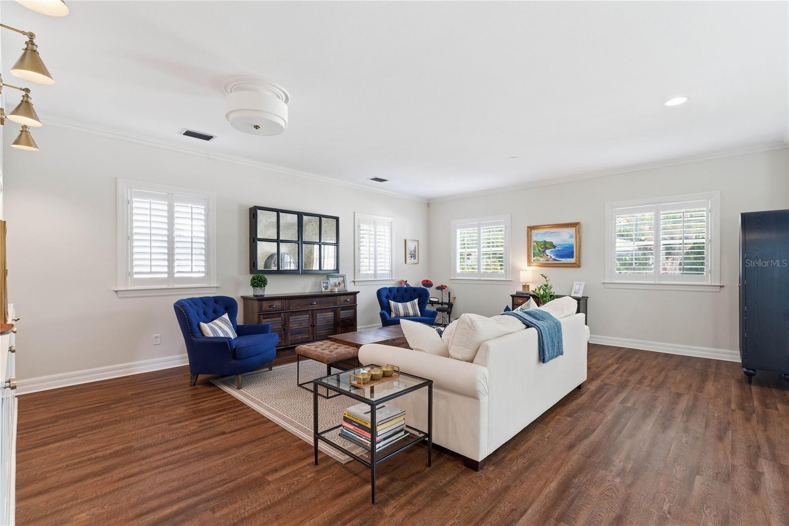 Living/Dining Combo