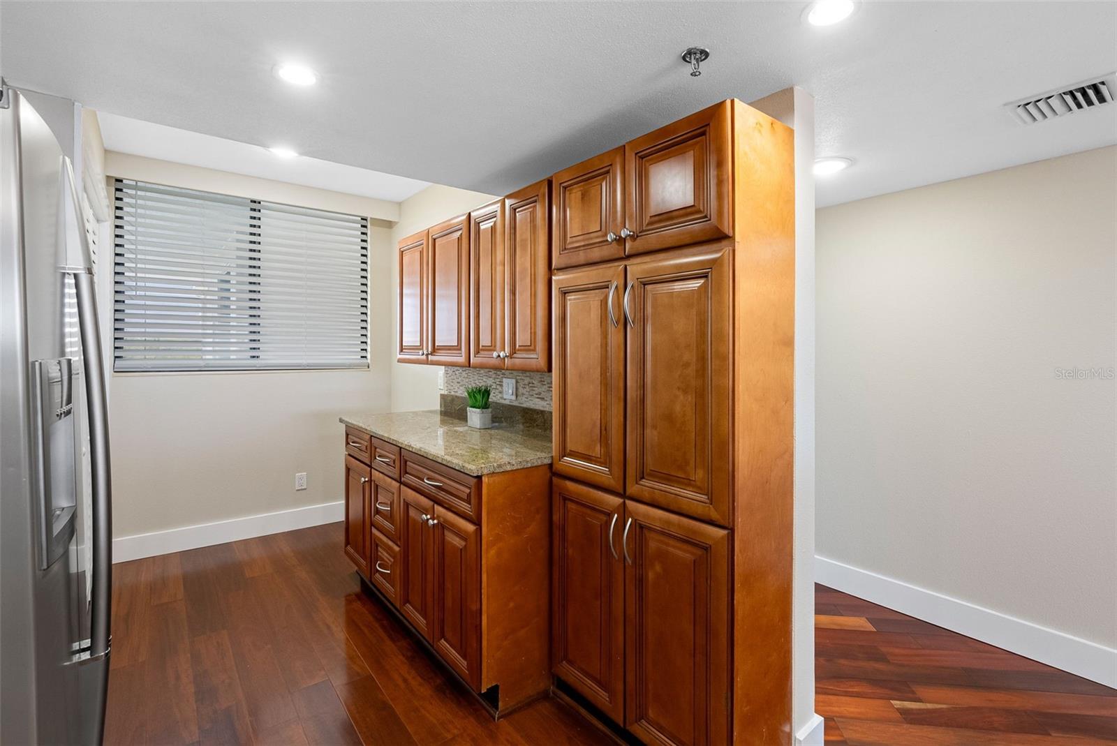 Custom Cabinets and Granite
