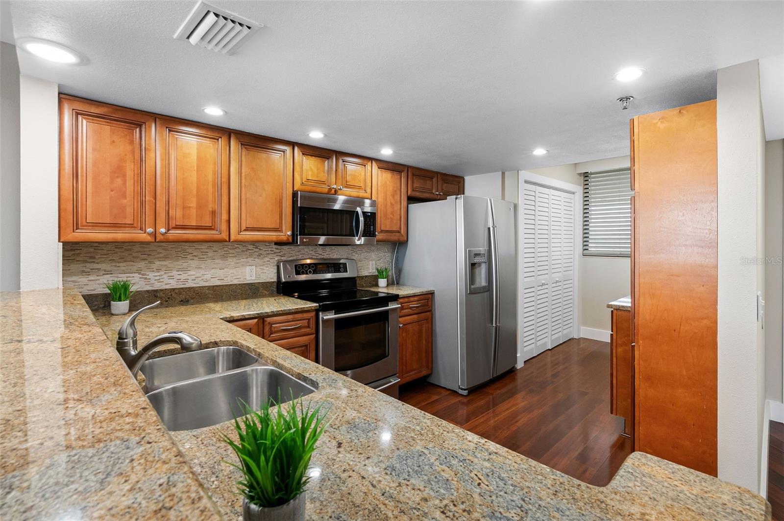 Spacious Kitchen
