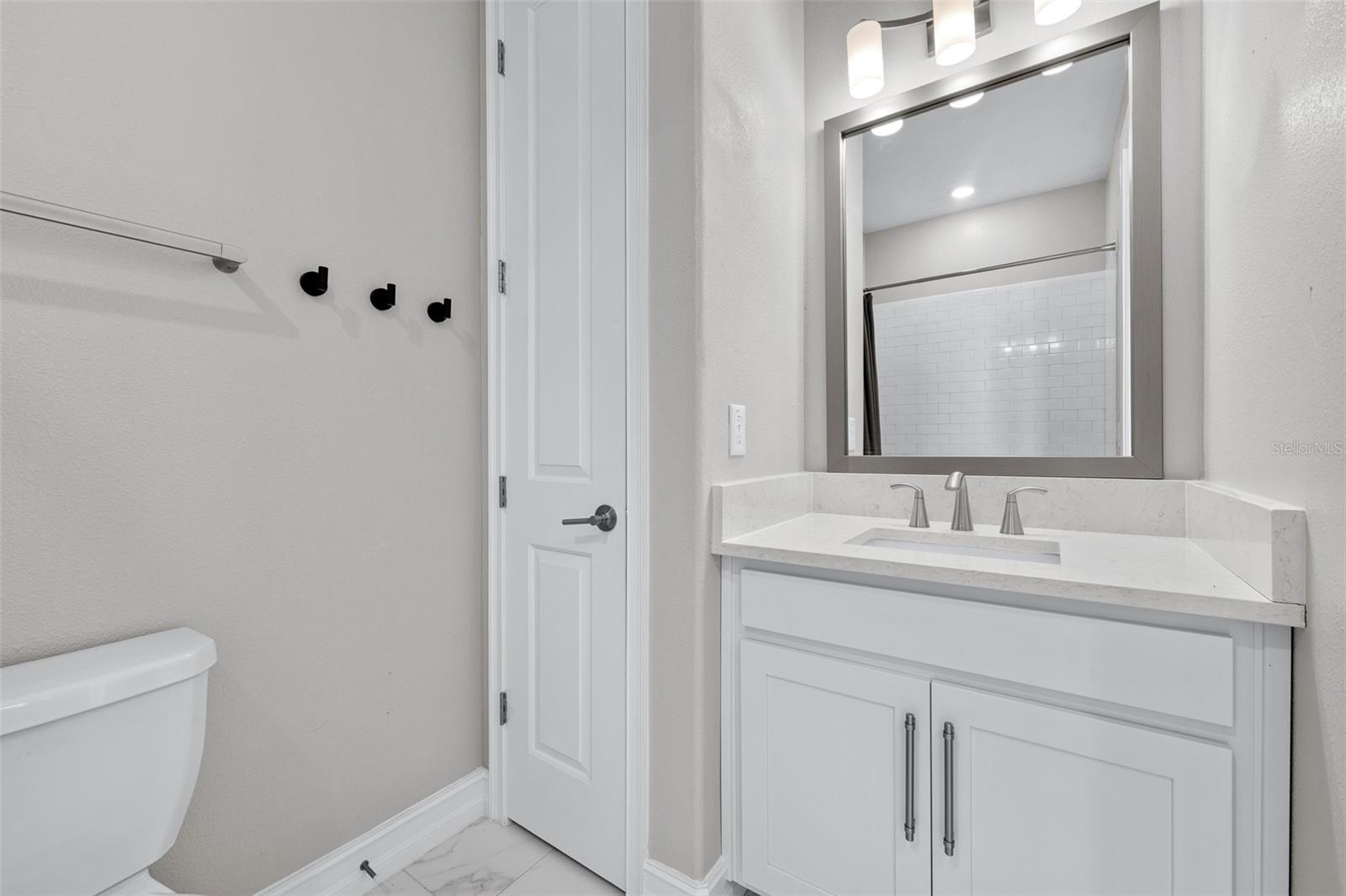 Bath 2 Vanity