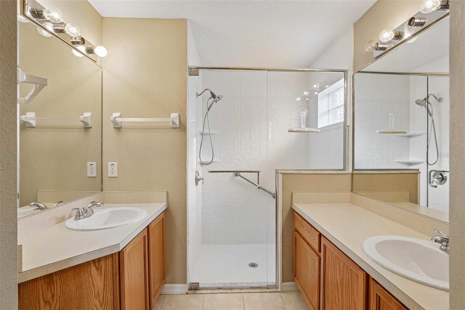 en suite bathroom