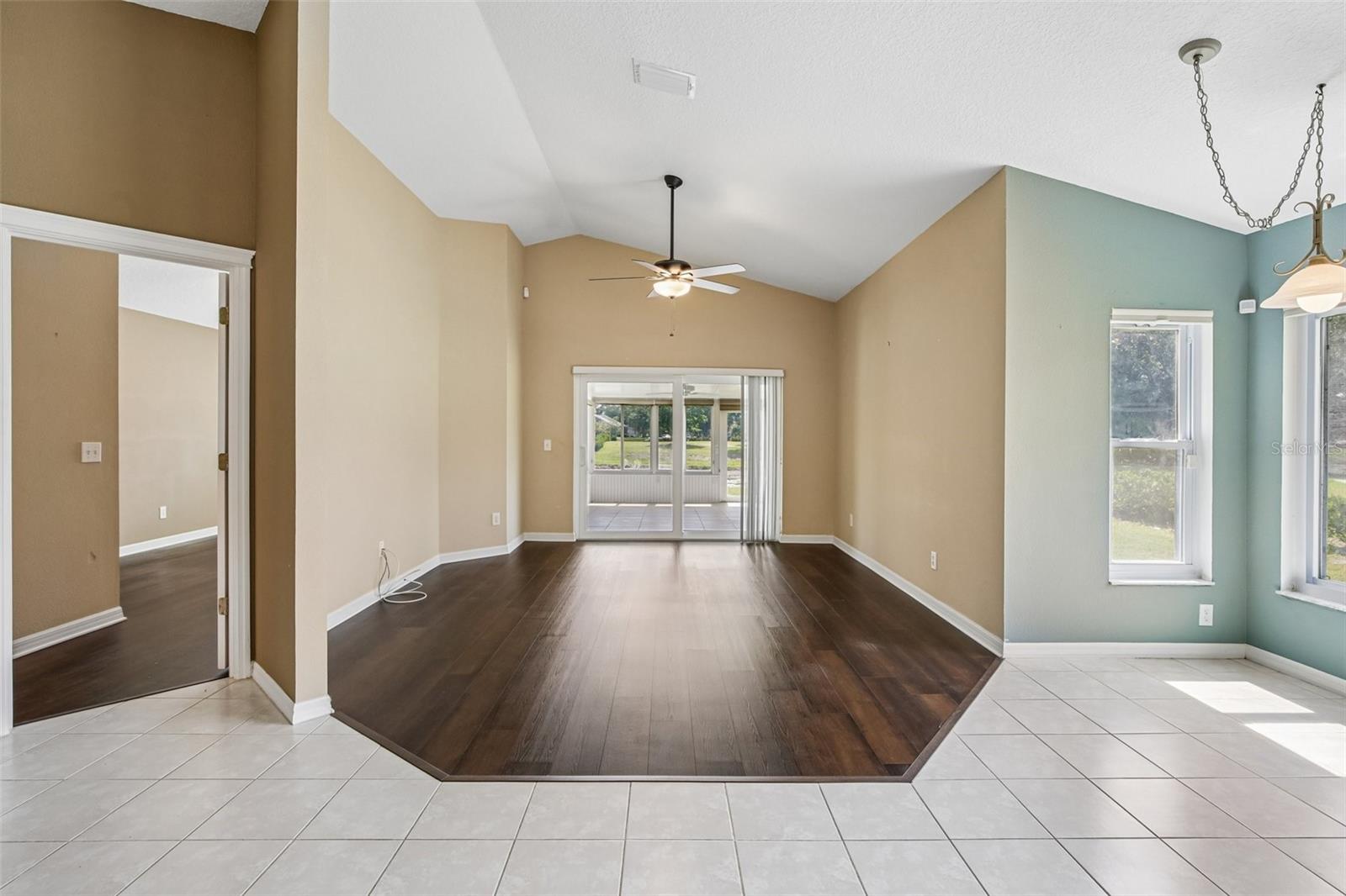 TB8510366