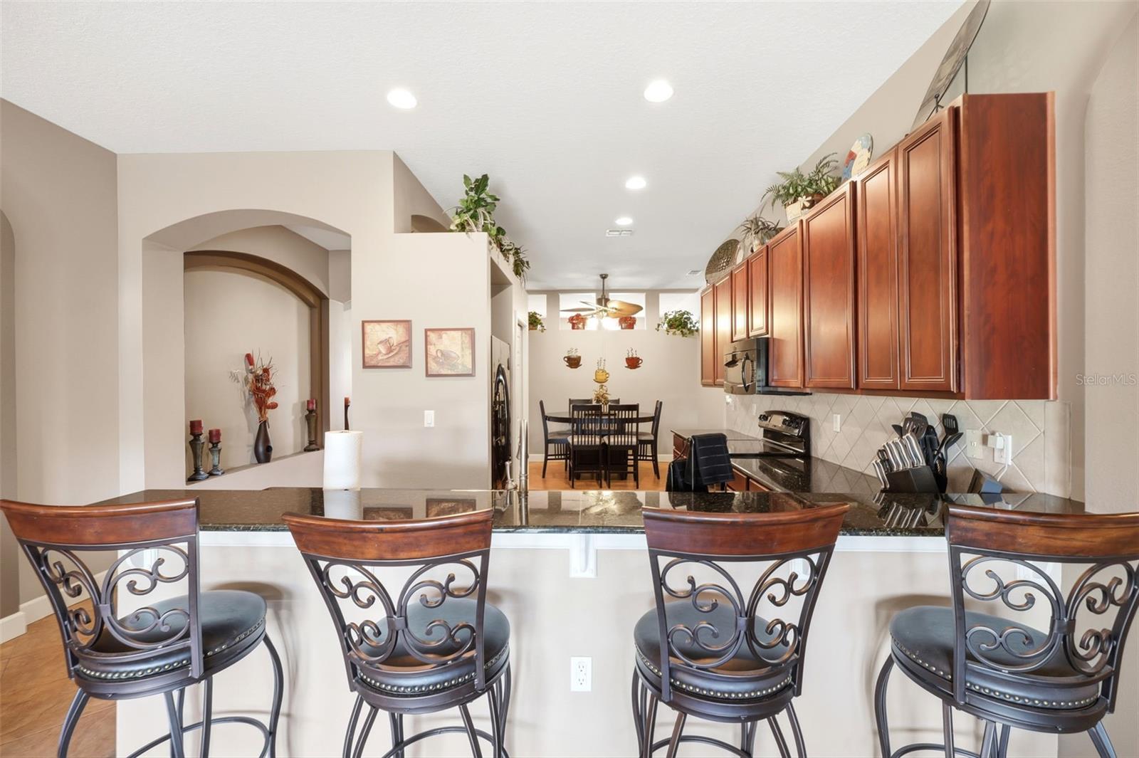 Breakfast bar