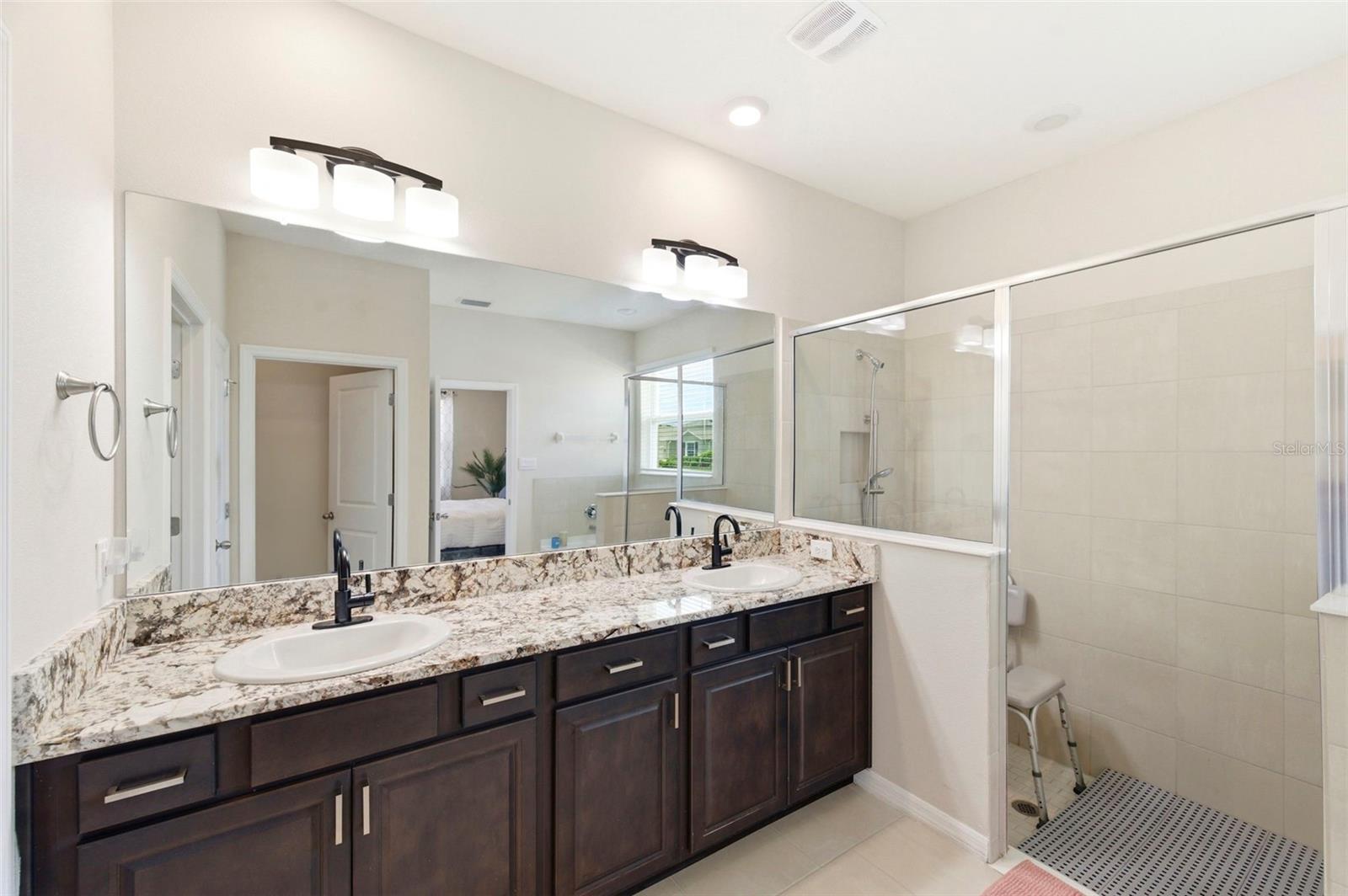 Double sinks