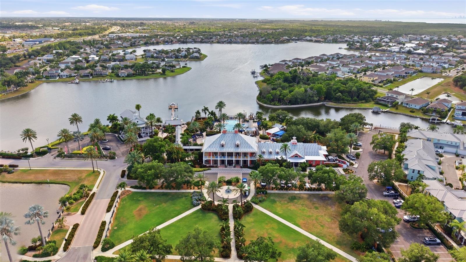 Mirabay amenity center and clubhouse that is a perfect rental spot for weddings & parties.