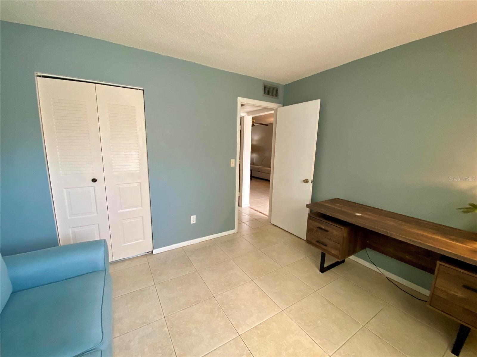 2nd bedroom has walk-in closet