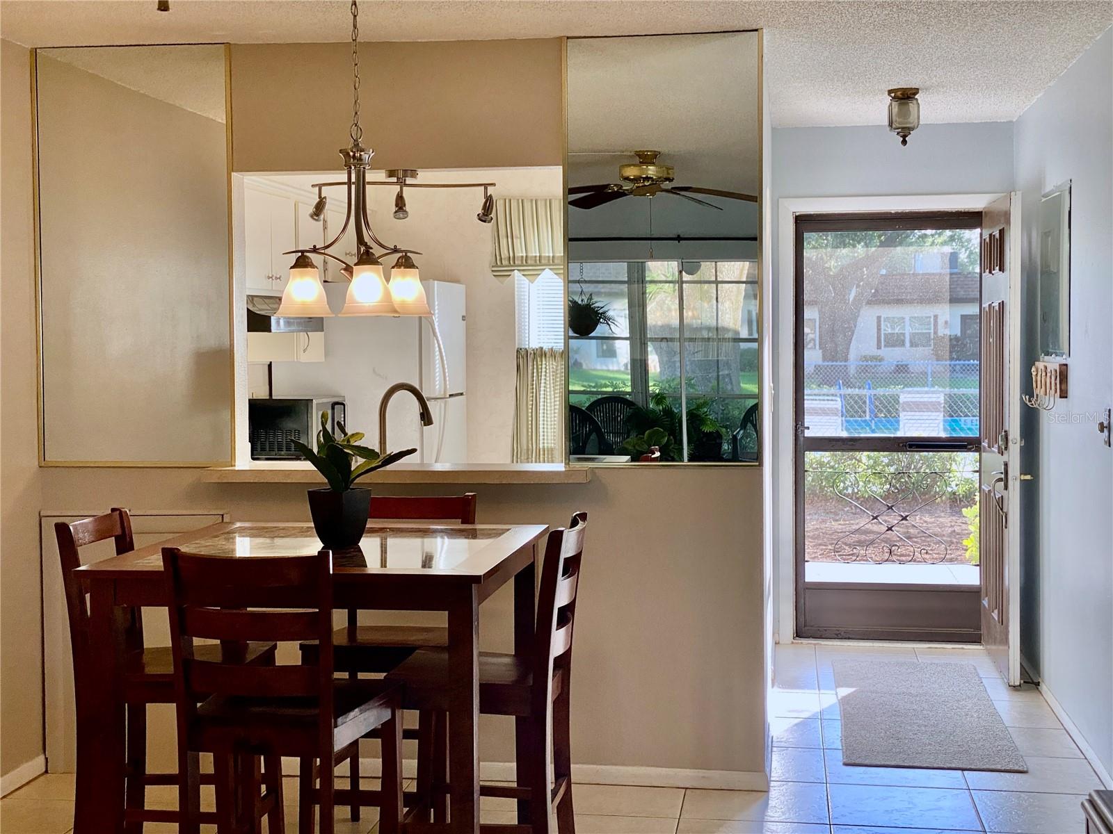 Pass Thru from Kitchen to dining room
