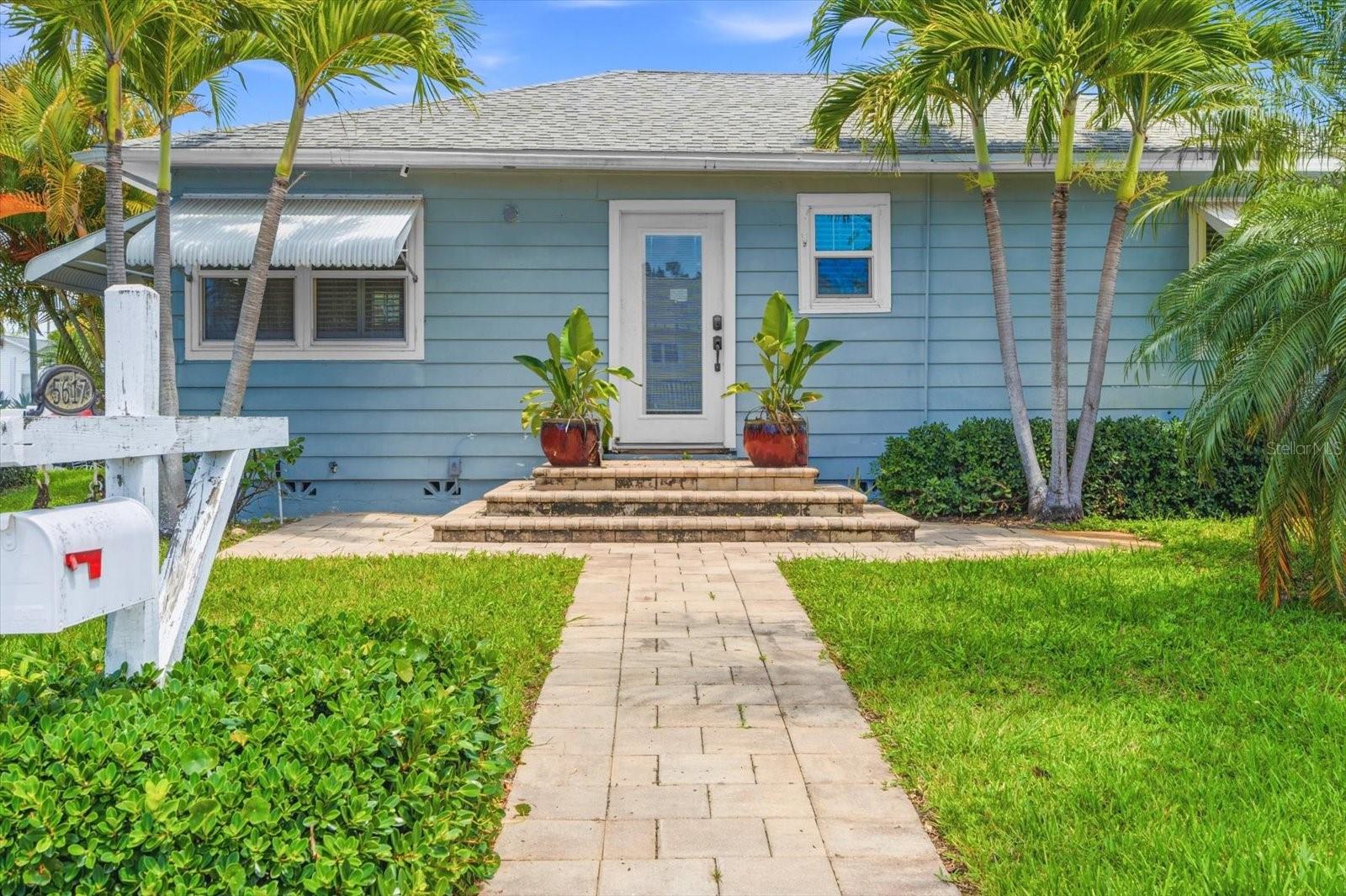 The beachy bungalow, front door. Facing 30th Ave S