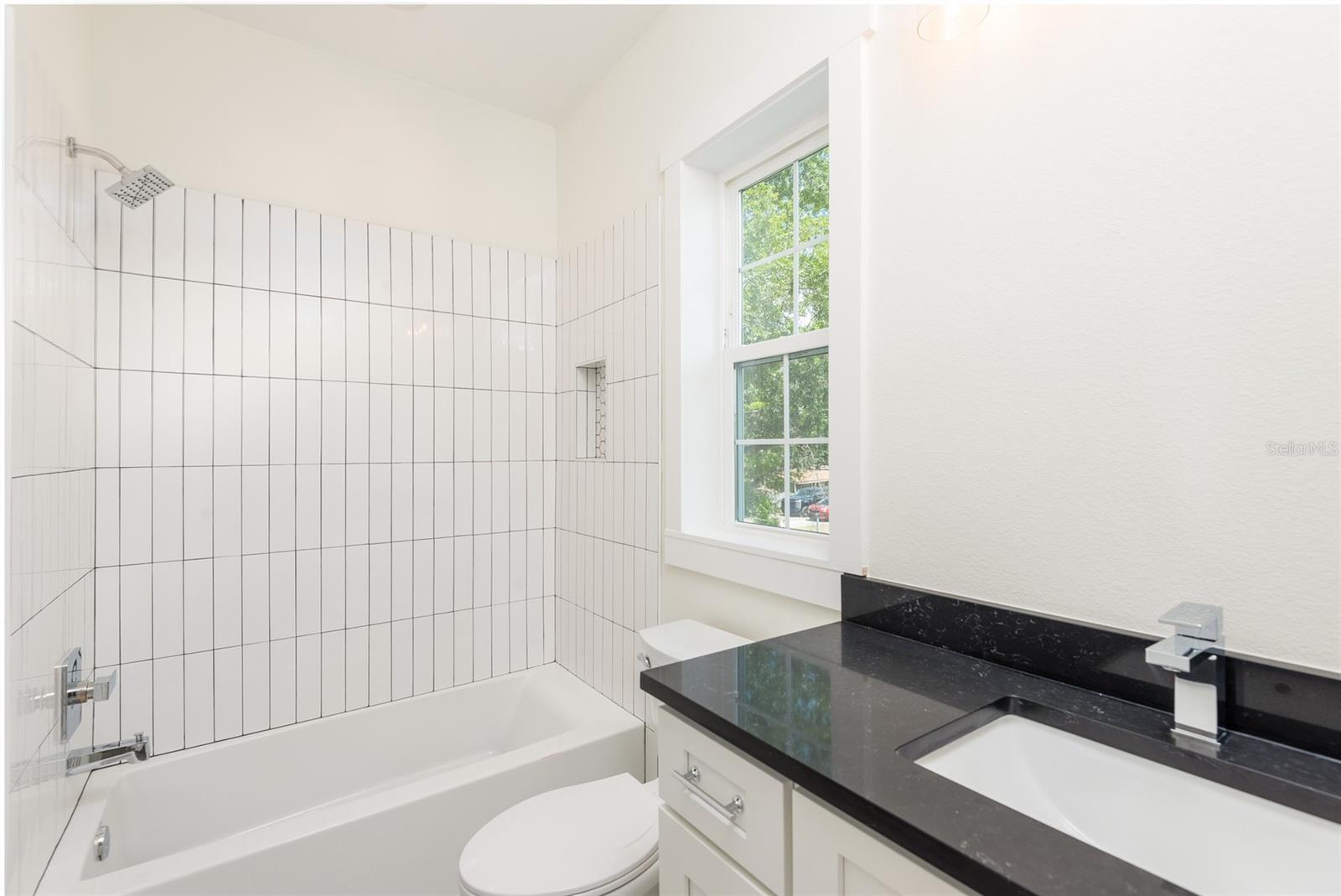 Full bathroom for loft area and 5th bedroom