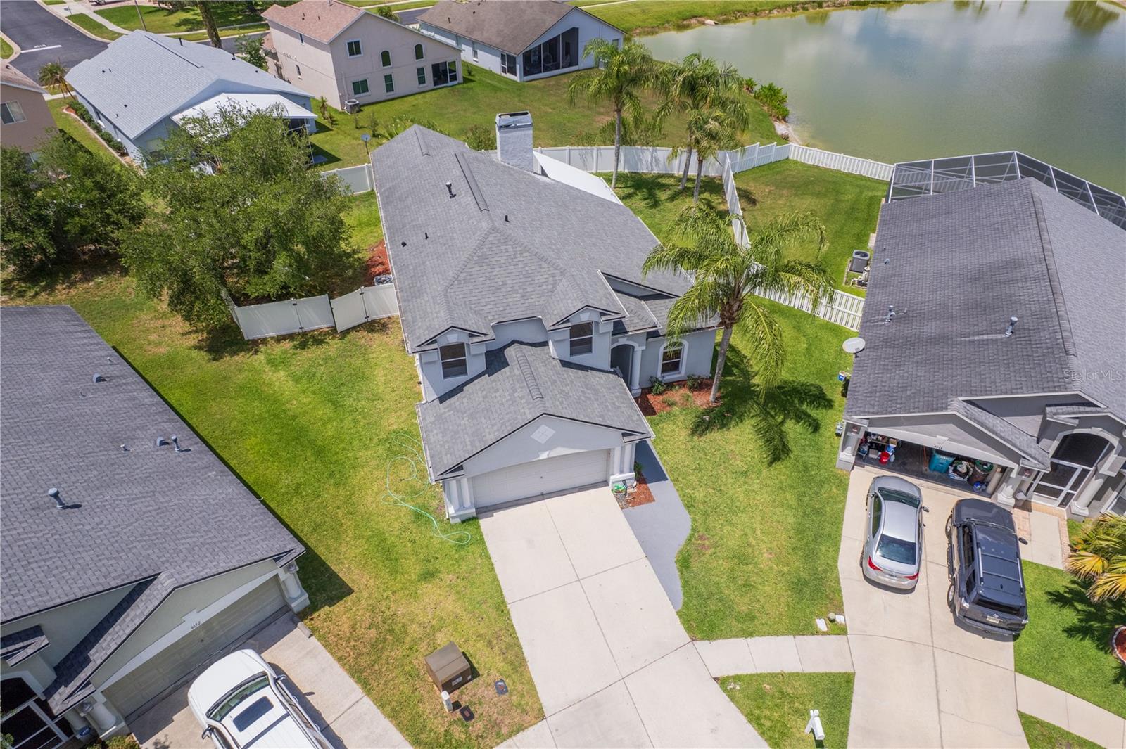 Good space between neighbors.