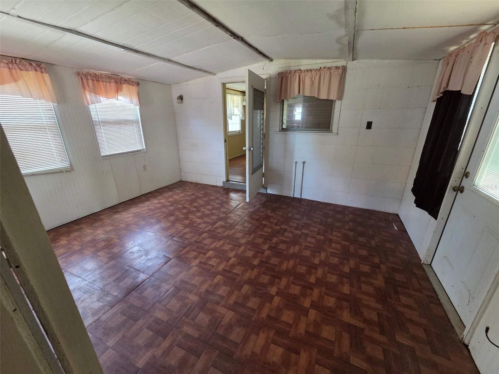 Bonus room