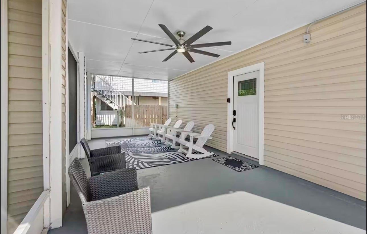 Screened Porch