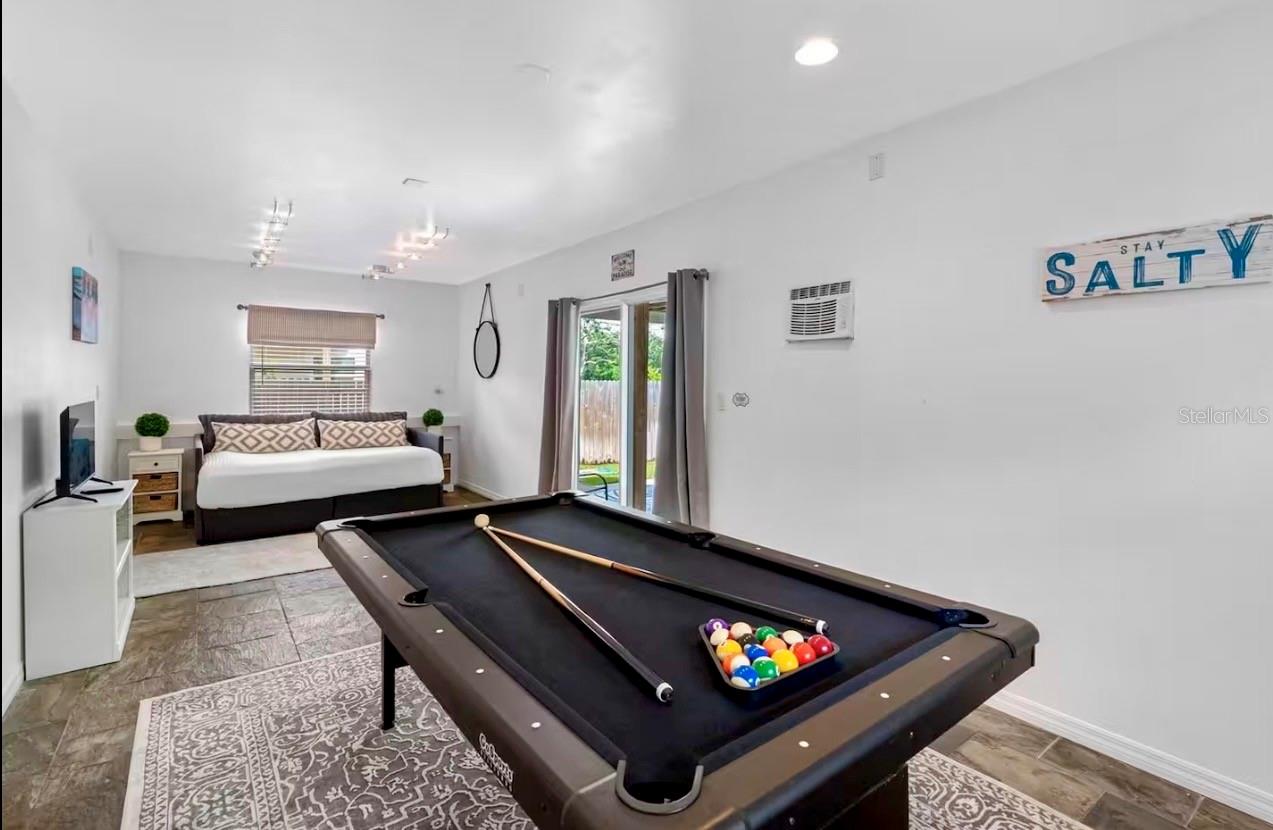 Bonus room 1st floor
