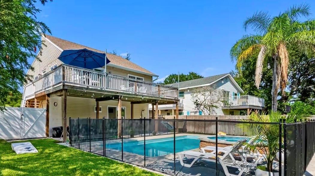 screened in pool for safety