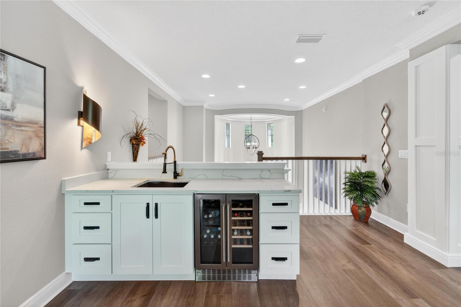 Wet bar with fridge.