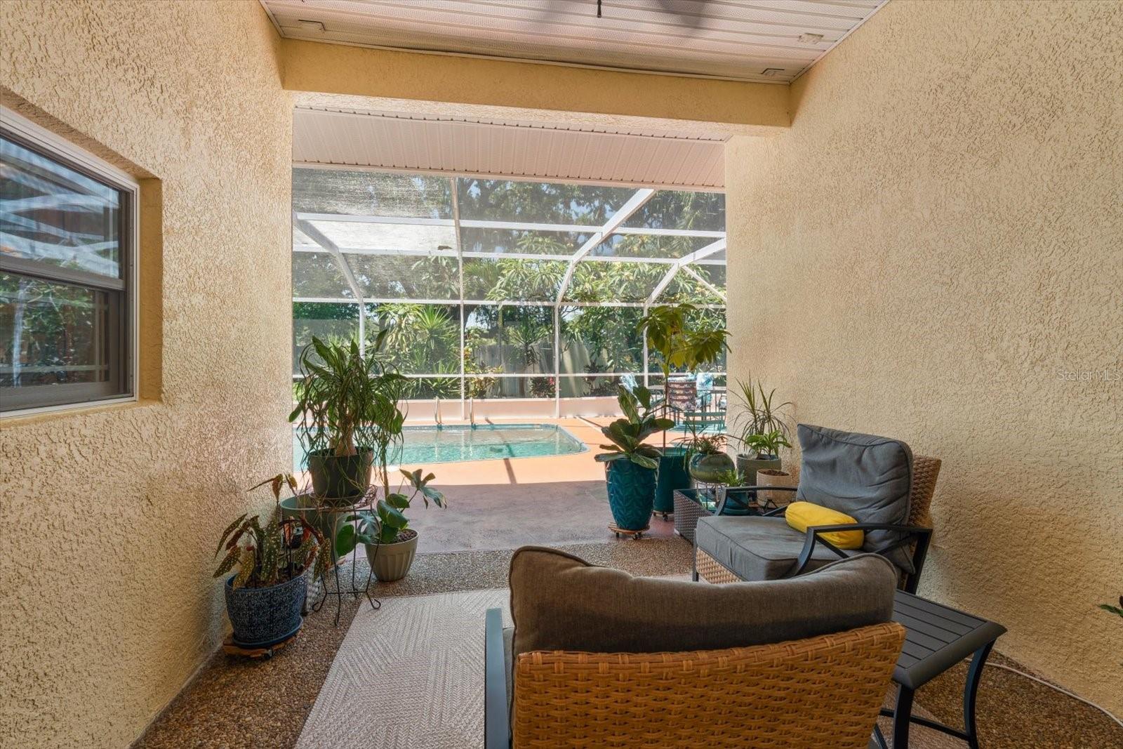 Covered outdoor Patio
