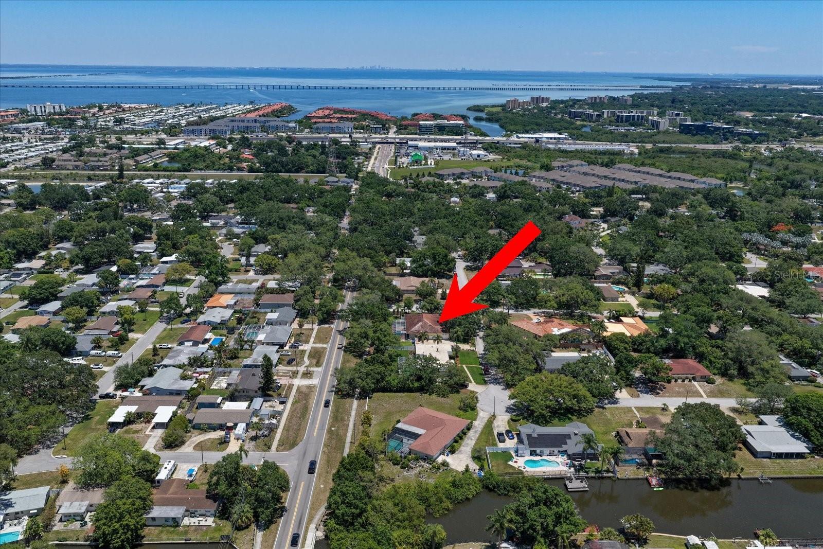 Ariel View with location proximity to canal