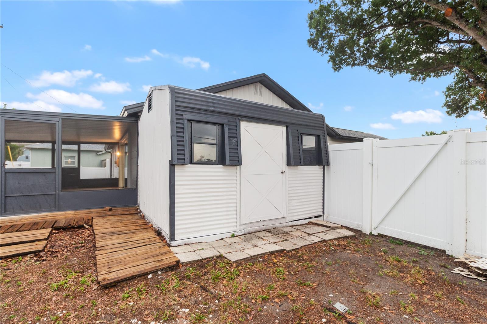 Storage shed