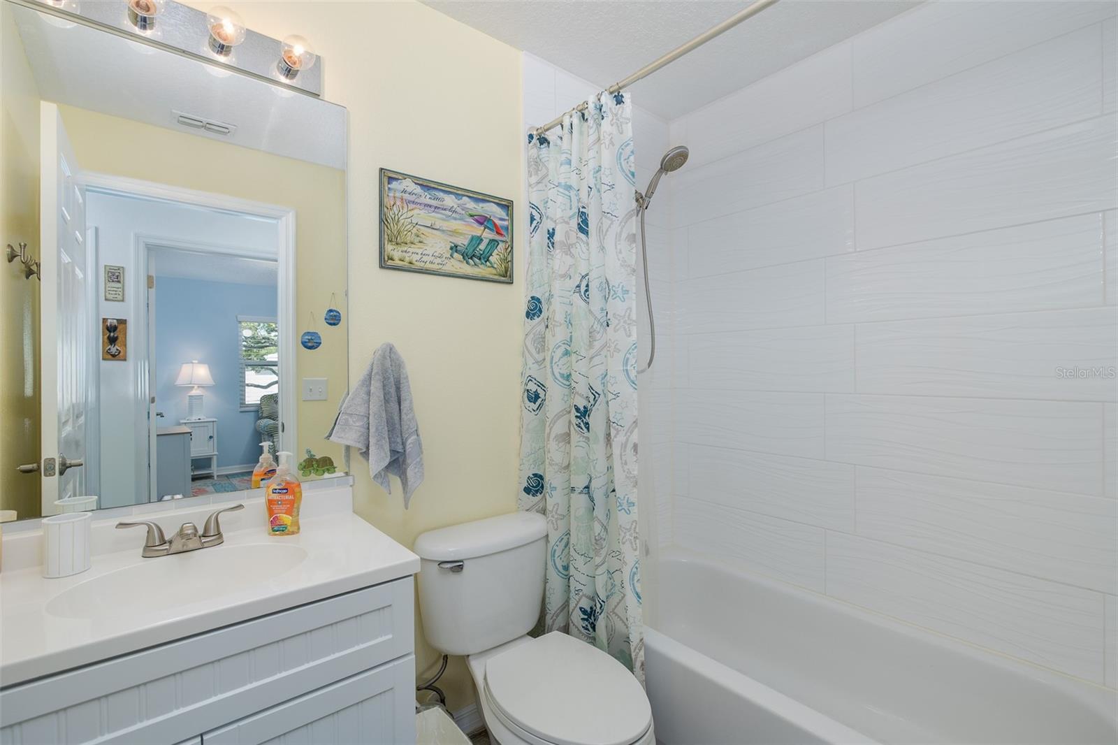 W7885949