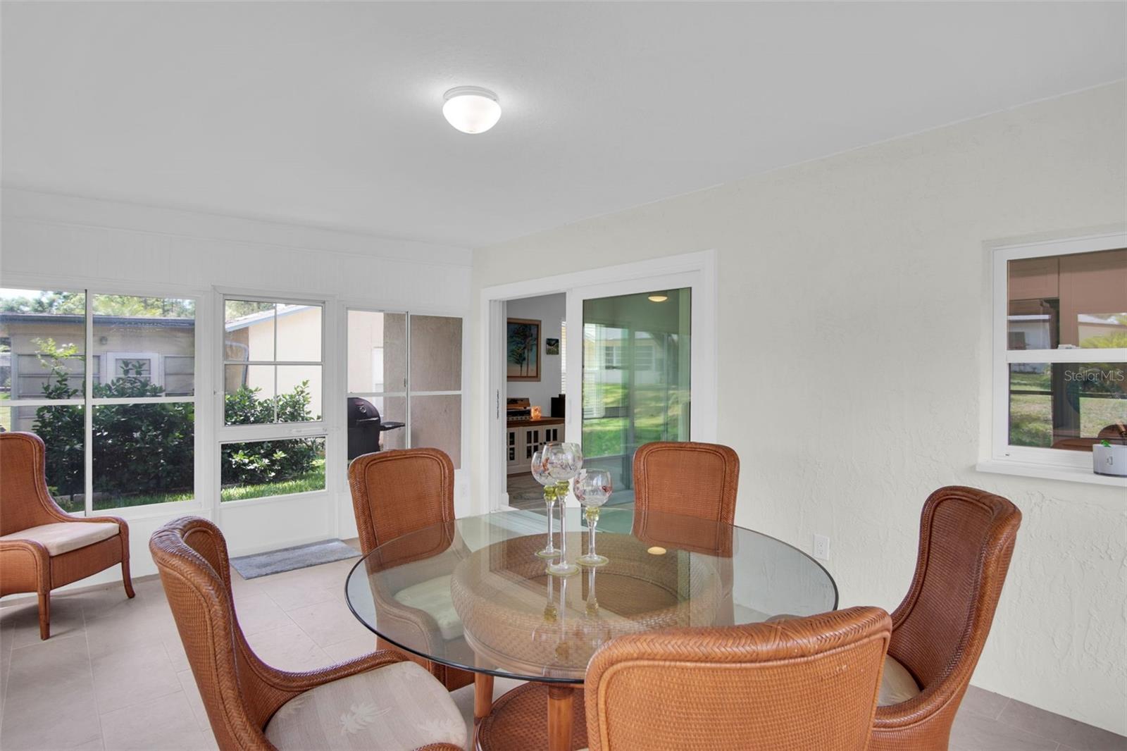 Bonus lanai that's NOT included in the heated square footage of the home, but will be used for year-round enjoyment~