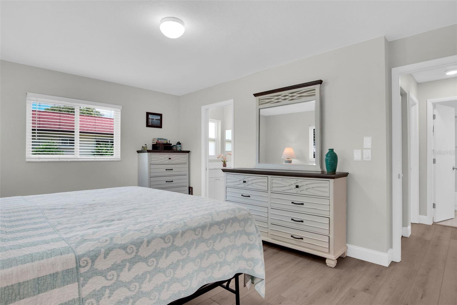 Large enough for additional furniture pieces with plenty of room to spare~