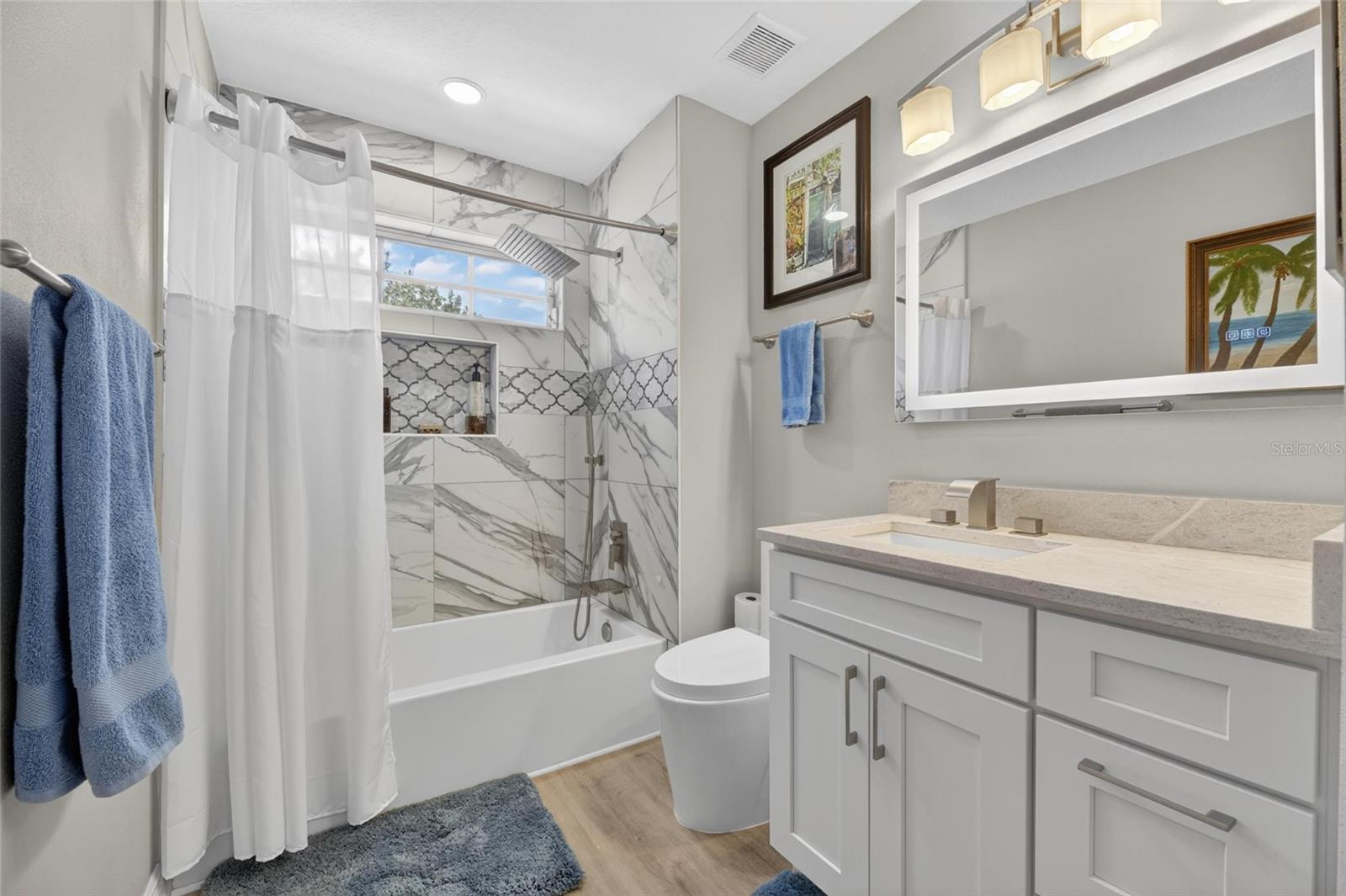 Guest Upstairs Bath